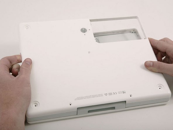 iBook G4 12" 800 MHz-1.2 GHz Inverter/AirPort Cables Replacement: step 20, image 1 of 1