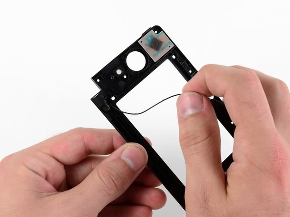 Nintendo 3DS Wi-Fi Antenna Replacement: step 40, image 2 of 2