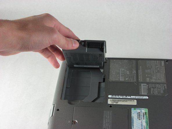 Dell Inspiron 600M RAM Replacement, Dell Inspiron 600M RAM Replacement: step 1, image 3 of 3