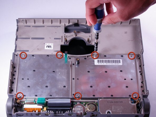 Macintosh PowerBook 165c Keyboard Replacement: step 15, image 1 of 1