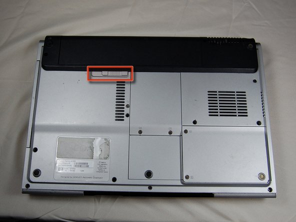 HP Pavilion dv1000 Back Cover Replacement: step 3, image 1 of 2