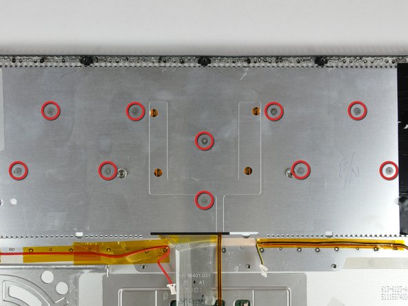 PowerBook G4 Aluminum 17" 1.67 GHz (High-Res) Keyboard Replacement: step 20, image 1 of 1