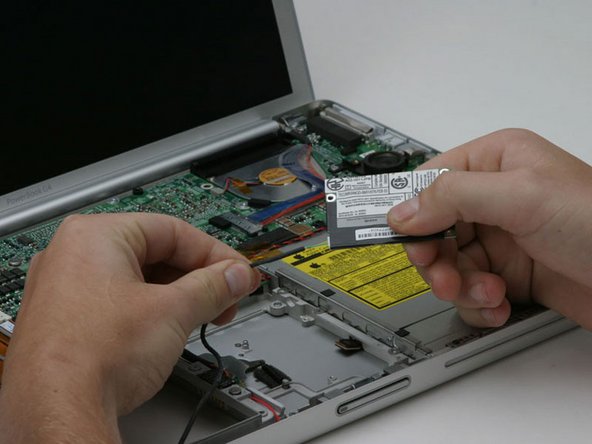 PowerBook G4 Aluminum 15" 1-1.5 GHz Modem Replacement: step 23, image 1 of 1