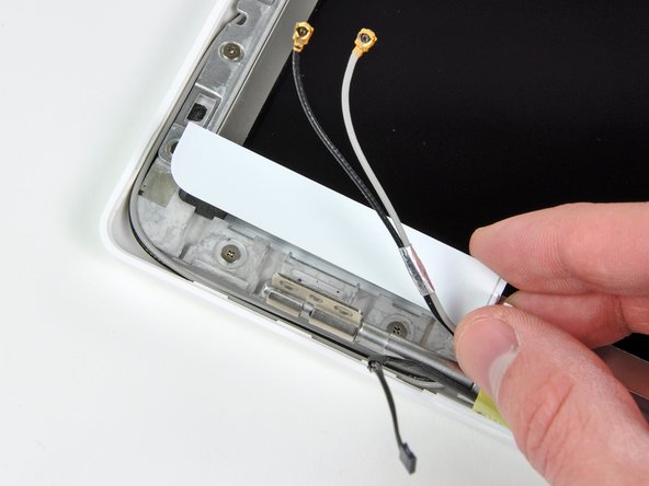 MacBook Core Duo LCD Mounts Replacement: step 45, image 2 of 2