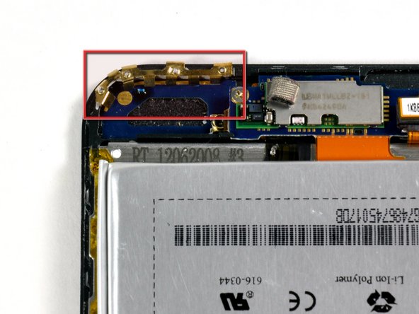 iPod Touch 1st Generation Back Panel Replacement: step 4, image 3 of 3