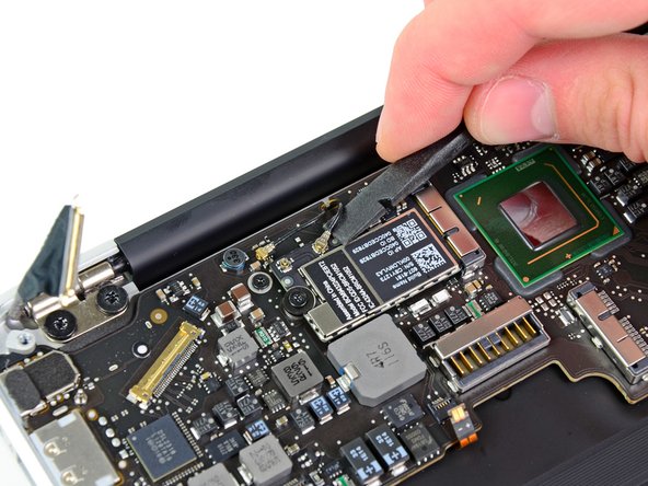 MacBook Air 11" Mid 2011 Logic Board Replacement: step 21, image 2 of 2