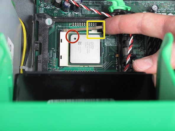 Dell OptiPlex GX260 CPU Replacement: step 3, image 1 of 2