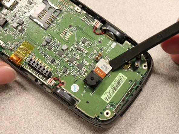 HTC Wizard 200 LCD Screen Replacement: step 8, image 1 of 1