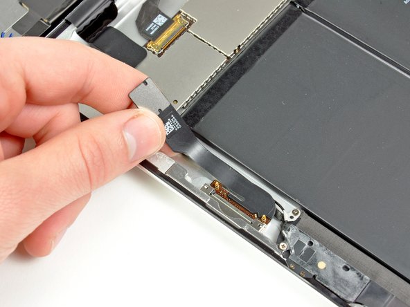 iPad 2 CDMA Dock Connector Replacement: step 29, image 3 of 3
