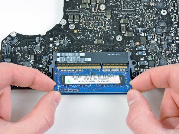 MacBook Pro 13" Unibody Early 2011 Logic Board Replacement: step 28, image 2 of 2
