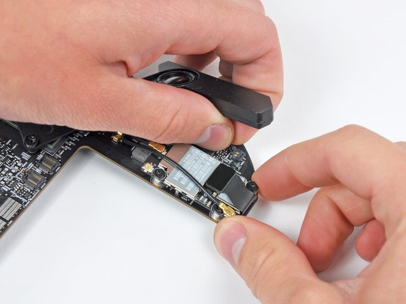 Mac Mini Mid 2010 Logic Board Replacement: step 22, image 1 of 1