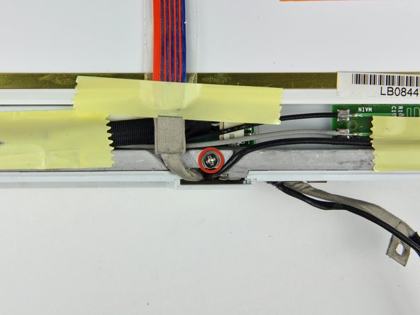 iBook G4 12" 1.33 GHz Clutch Hinges Replacement: step 56, image 1 of 1