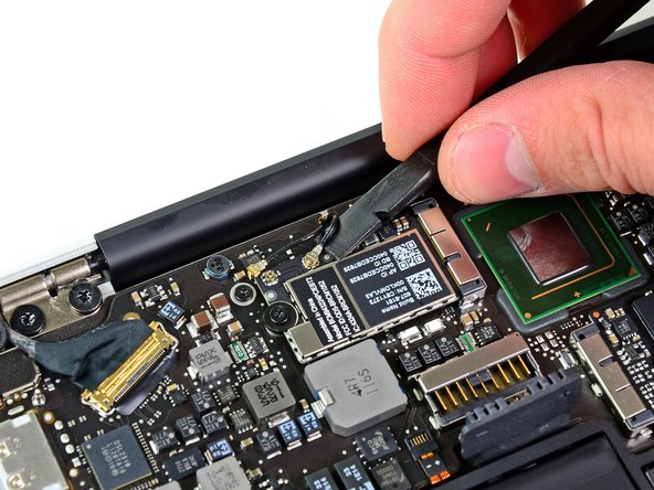 MacBook Air 11" Mid 2011 AirPort/Bluetooth Card Replacement: step 4, image 2 of 2