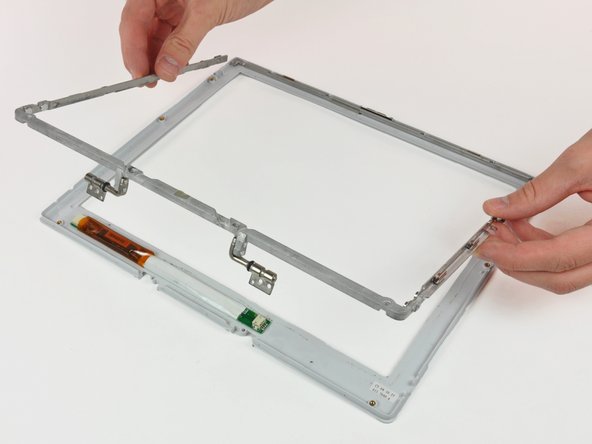 iBook G4 12" 800 MHz-1.2 GHz Front Display Bezel Replacement: step 67, image 2 of 2