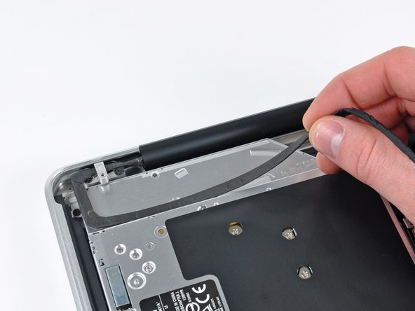 MacBook Pro 15" Unibody Mid 2009 Subwoofer/Right Speaker Replacement: step 9, image 1 of 1