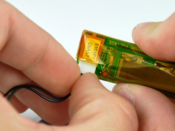 PowerBook G4 Aluminum 15" 1.67 GHz LCD Replacement: step 14, image 2 of 2