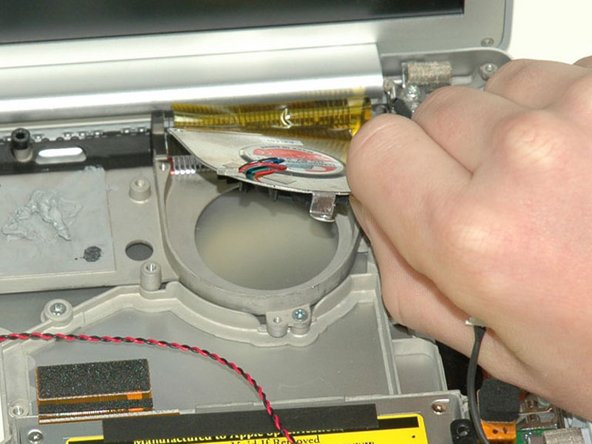 PowerBook G4 Aluminum 15" 1.5-1.67 GHz Right Fan Replacement: step 24, image 1 of 1