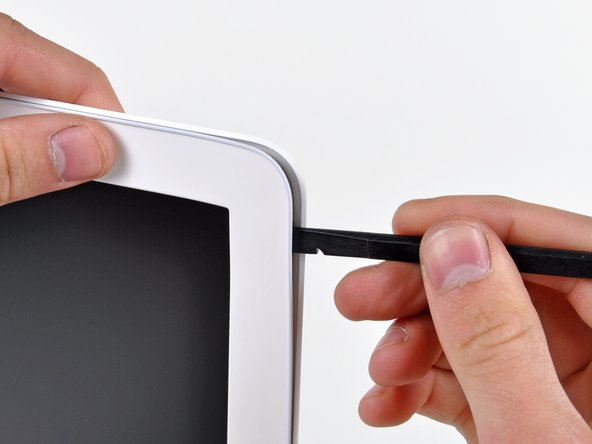 MacBook Unibody Model A1342 Antenna Cables Replacement: step 15, image 1 of 3