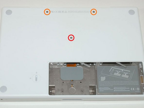 MacBook Core Duo Right Clutch Hinge Replacement: step 5, image 1 of 1