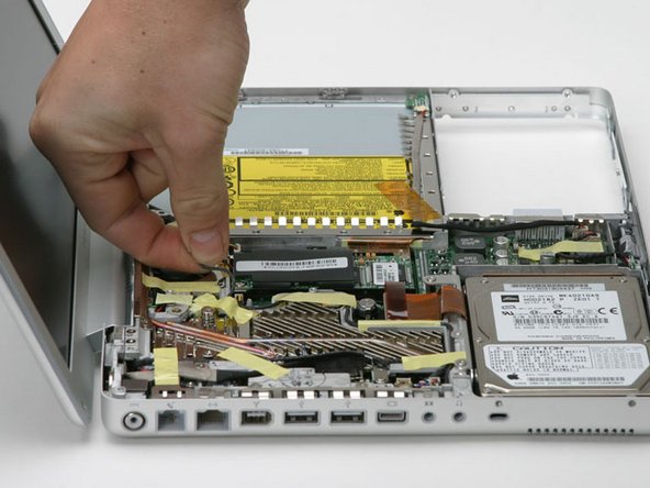 PowerBook G4 Aluminum 12" 867 MHz RJ-11 Board Replacement: step 18, image 1 of 1