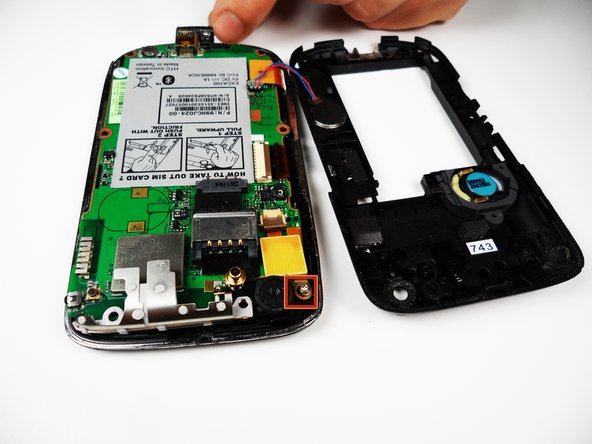HTC Excalibur Screen Replacement: step 4, image 1 of 2