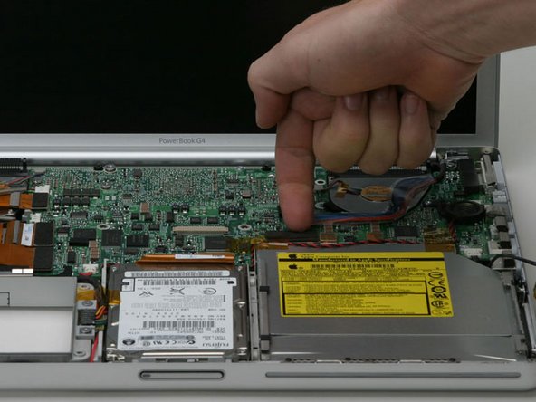 PowerBook G4 Aluminum 15" 1-1.5 GHz Optical Drive Replacement: step 18, image 1 of 1