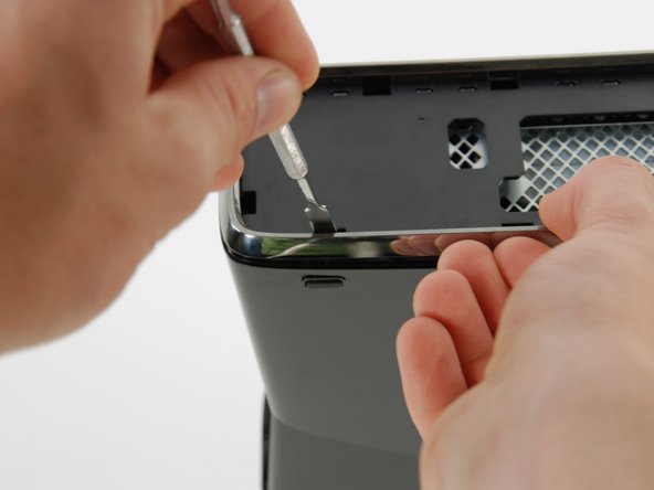 Xbox 360 S Faceplate Replacement: step 7, image 2 of 2