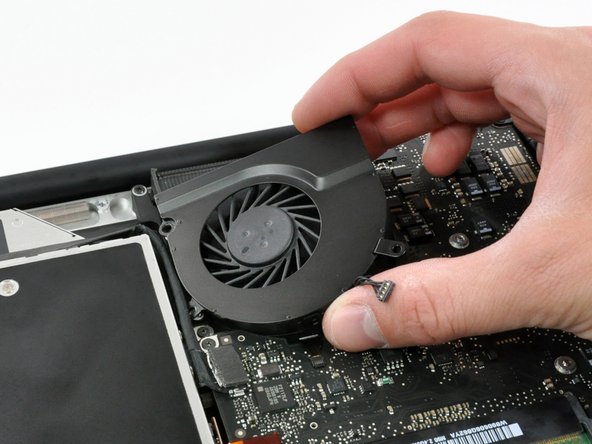 MacBook Pro 15" Unibody Late 2008 and Early 2009 Right Fan Replacement: step 8, image 1 of 1