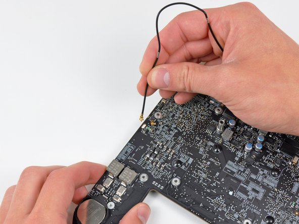 Mac Mini Mid 2010 Logic Board Replacement: step 26, image 2 of 3