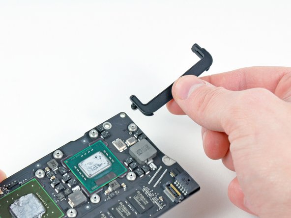 MacBook Air 13" Late 2010 Logic Board Replacement: step 34, image 1 of 1
