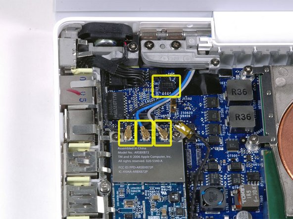 MacBook Core 2 Duo LCD Panel Replacement: step 32, image 1 of 2