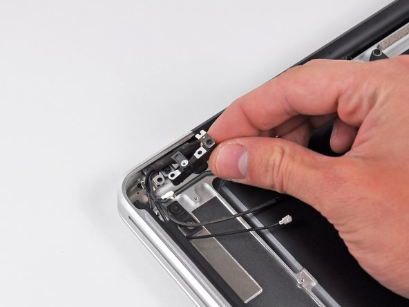 MacBook Pro 15" Unibody Early 2011 Upper Case Replacement: step 36, image 2 of 2