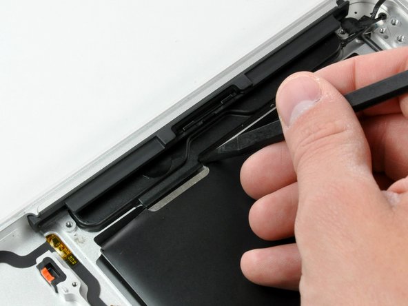 MacBook Unibody Model A1278 Upper Case Replacement: step 32, image 2 of 3