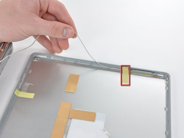 PowerBook G4 Aluminum 12" 867 MHz Rear Display Bezel Replacement: step 10, image 1 of 1