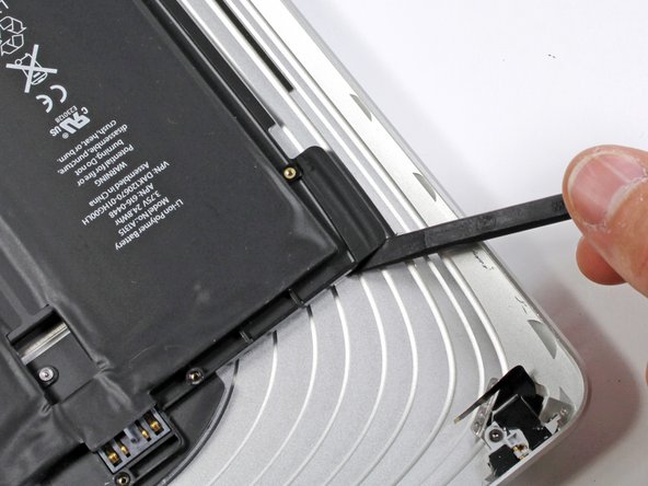 iPad Wi-Fi Battery Replacement: step 21, image 2 of 2