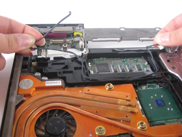 IBM ThinkPad T41 DC in power jack replacement: step 32, image 1 of 1