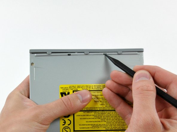 iMac G5 20" Model A1076 Optical Drive Replacement: step 10, image 2 of 2