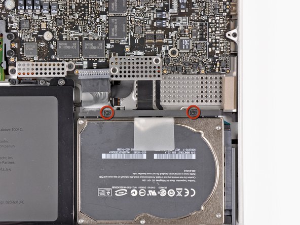 MacBook Pro 17" Unibody Hard Drive Cable Replacement: step 4, image 1 of 1