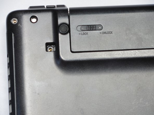 Sony Vaio VGN-S260 Upper Casing Replacement, Sony Vaio VGN-S260 Upper Casing Replacement: step 1, image 2 of 3