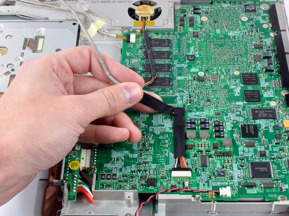 iBook G4 14" 1.42 GHz Reed Switch Board Replacement: step 22, image 1 of 1