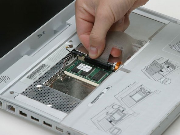 iBook G3 12" Clutch Cover Replacement: step 8, image 1 of 1