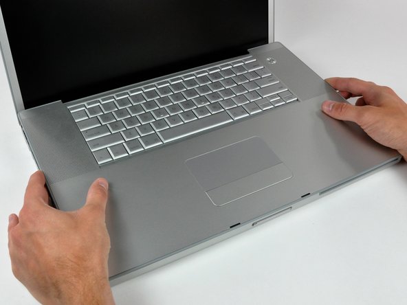 PowerBook G4 Aluminum 17" 1.67 GHz (High-Res) Keyboard Replacement: step 10, image 1 of 2