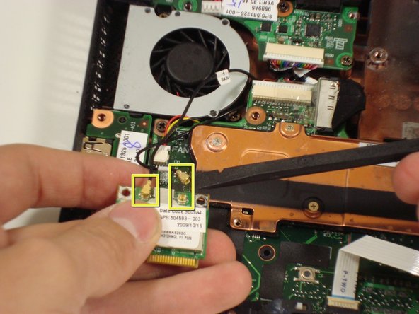 Disassembling Compaq Mini 110 Wireless Module: step 15, image 1 of 1