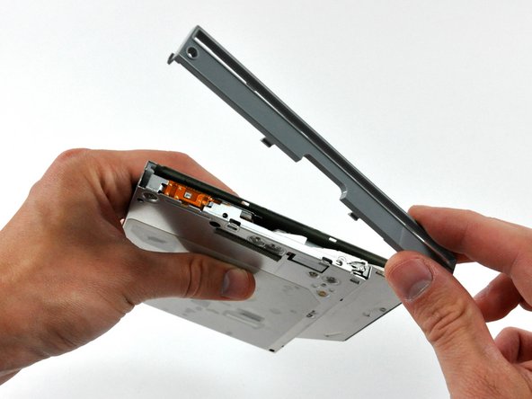 iMac G5 20" Model A1076 Optical Drive Replacement: step 13, image 1 of 1