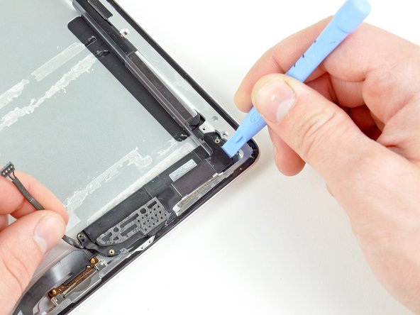 iPad 2 GSM Speaker Assembly Replacement: step 64, image 1 of 2