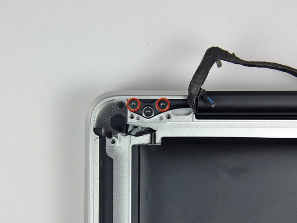 MacBook Pro 13" Unibody Mid 2010 Upper Case Replacement: step 30, image 1 of 2