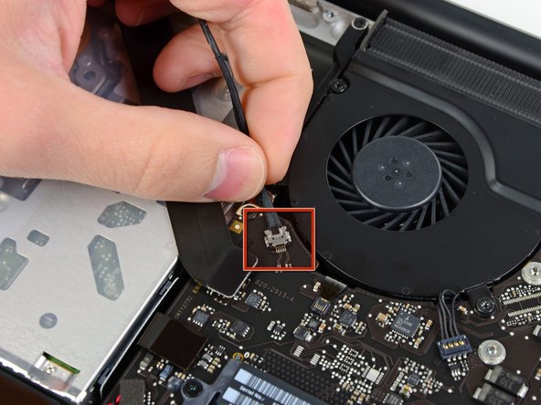 MacBook Pro 15" Unibody Early 2011 Optical Drive Replacement: step 5, image 1 of 1