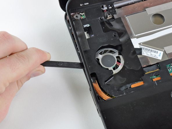 HP Mini 1000 Front Display Bezel Replacement: step 15, image 2 of 2