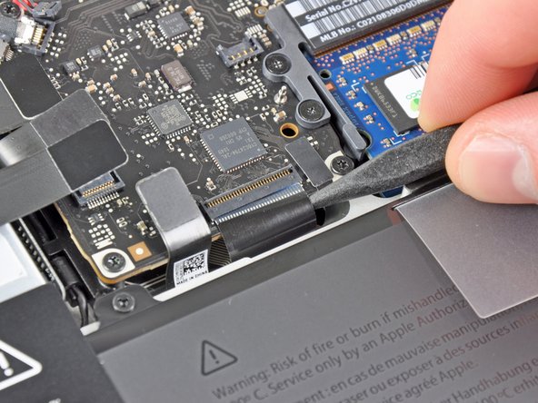 MacBook Pro 13" Unibody Early 2011 MagSafe DC-In Board Replacement: step 11, image 3 of 3