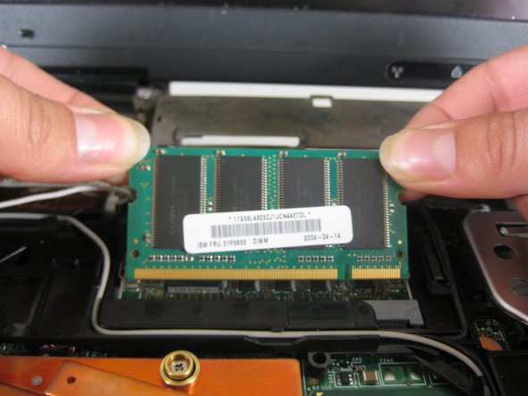 IBM ThinkPad T41 Motherboard Replacement: step 10, image 1 of 1